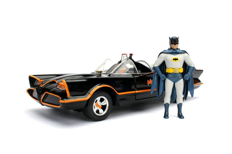 Jada 1 24 Batman Classic TV Series Batmobile w Batman Robin 1966