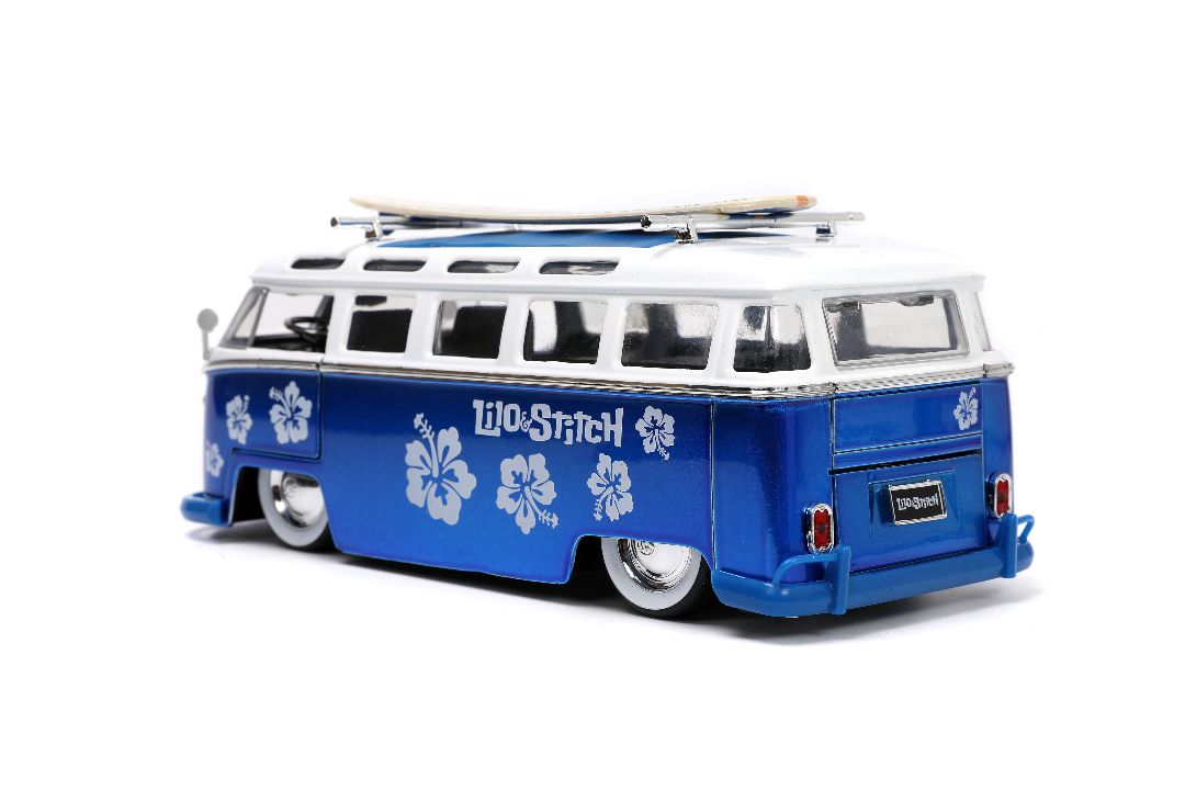 1/24 "Hollywood Rides" 1962 VW Bus w/Lilo & Stitch