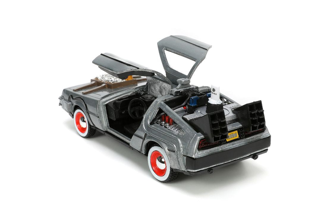 "Hollywood Rides" Back to The Future III Time Machine 1/32