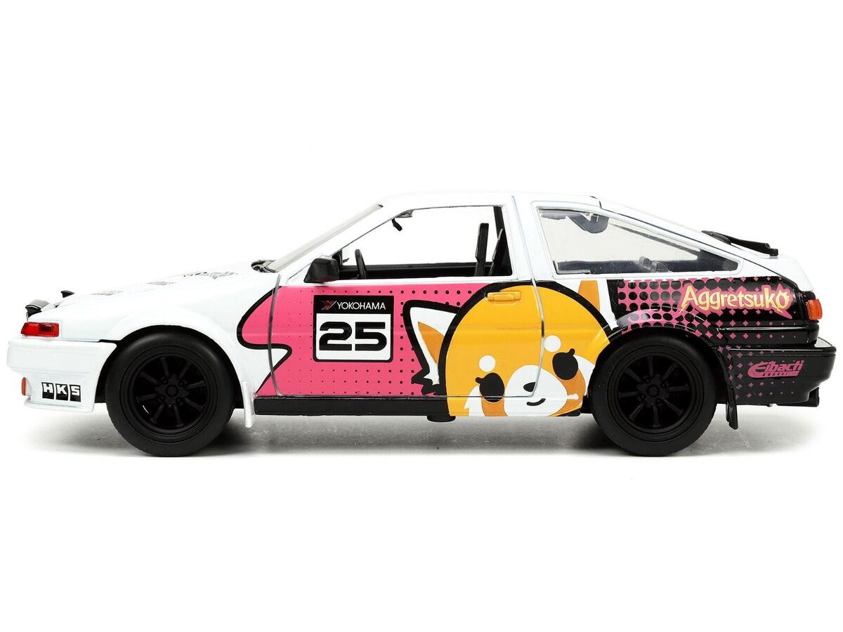 1:24 Hollywood Rides 1986 Toyota Trueno (AE86) w/ Aggretsuko Figure